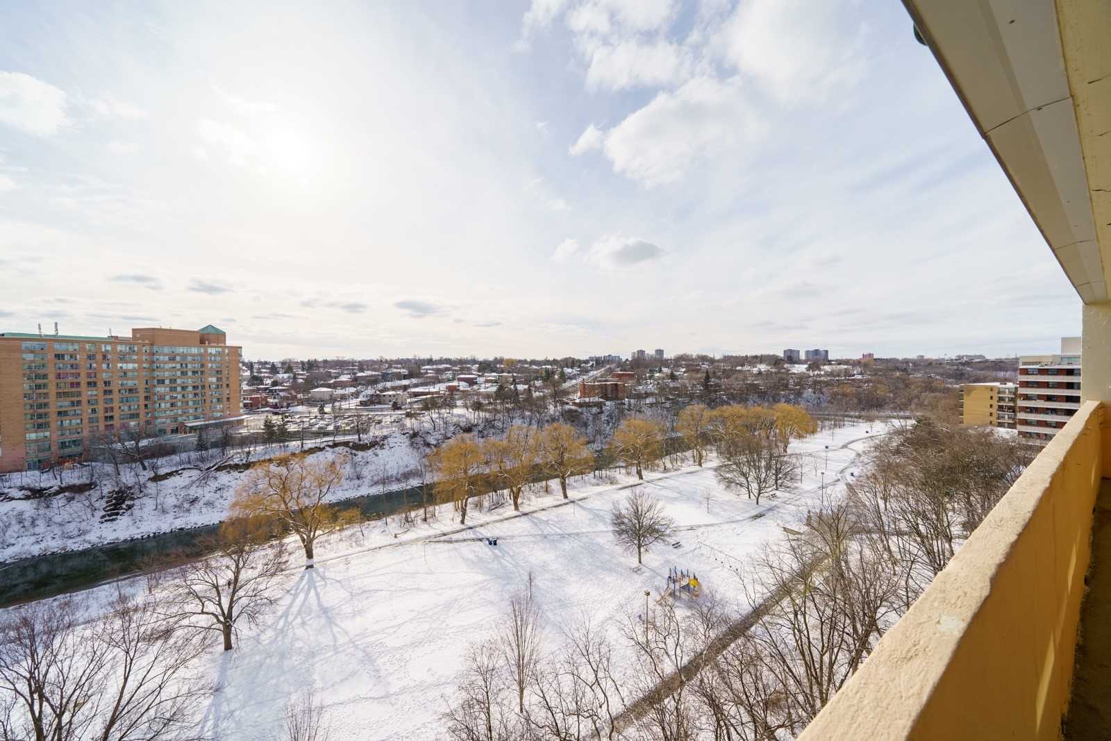 Listing W5888787 - Large Photo # 37
