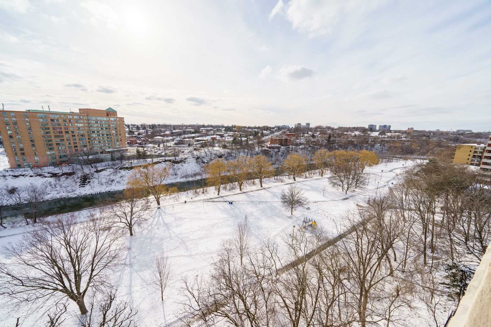 Listing W5888787 - Large Photo # 38