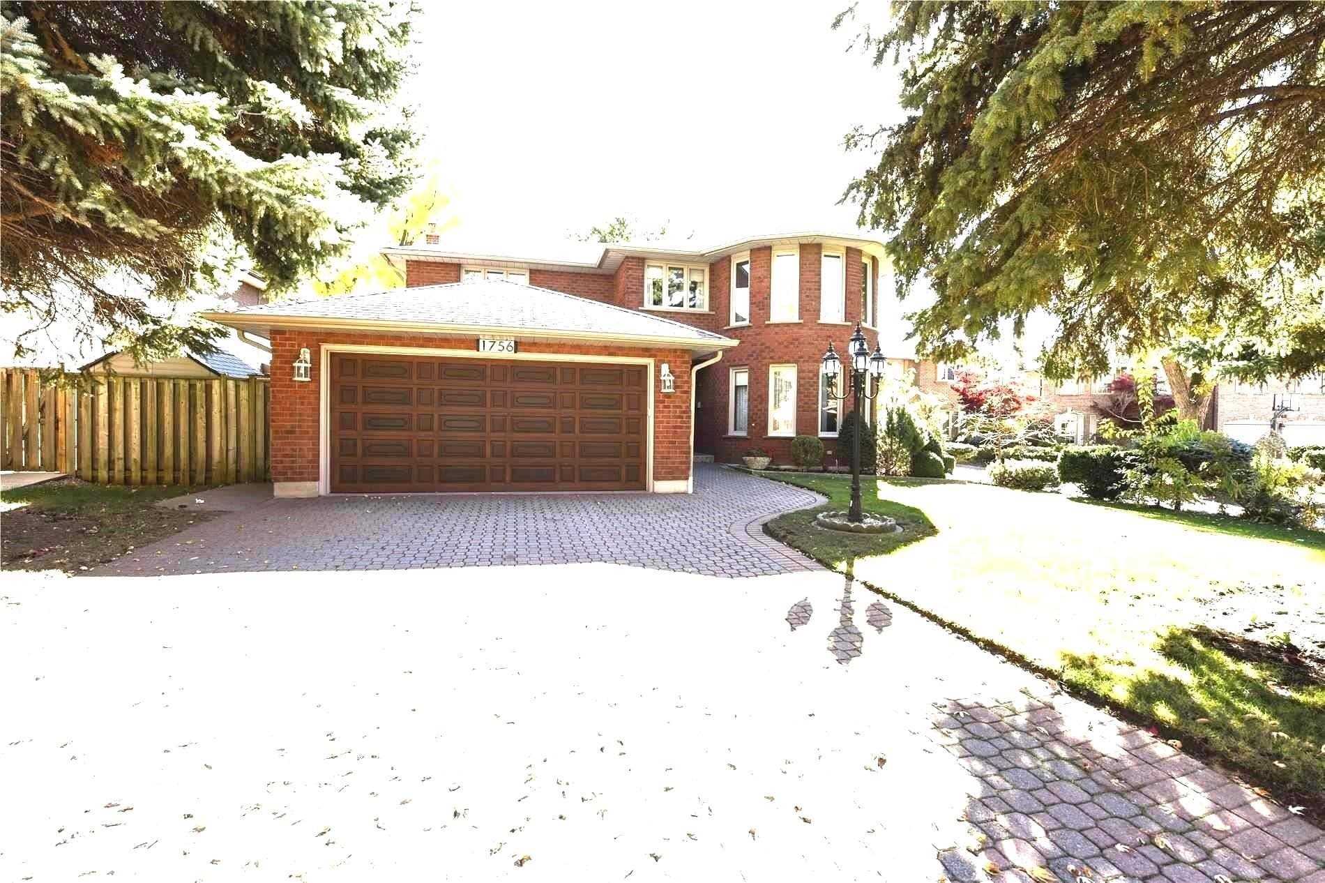 Listing W5889033 - Large Photo # 1