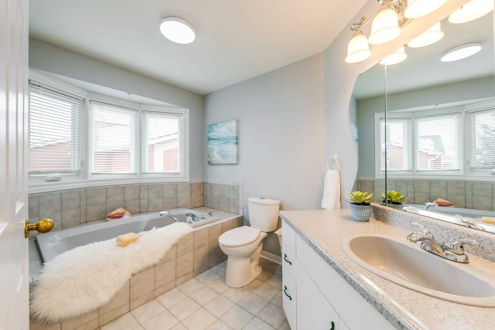 Listing W5889987 - Large Photo # 31