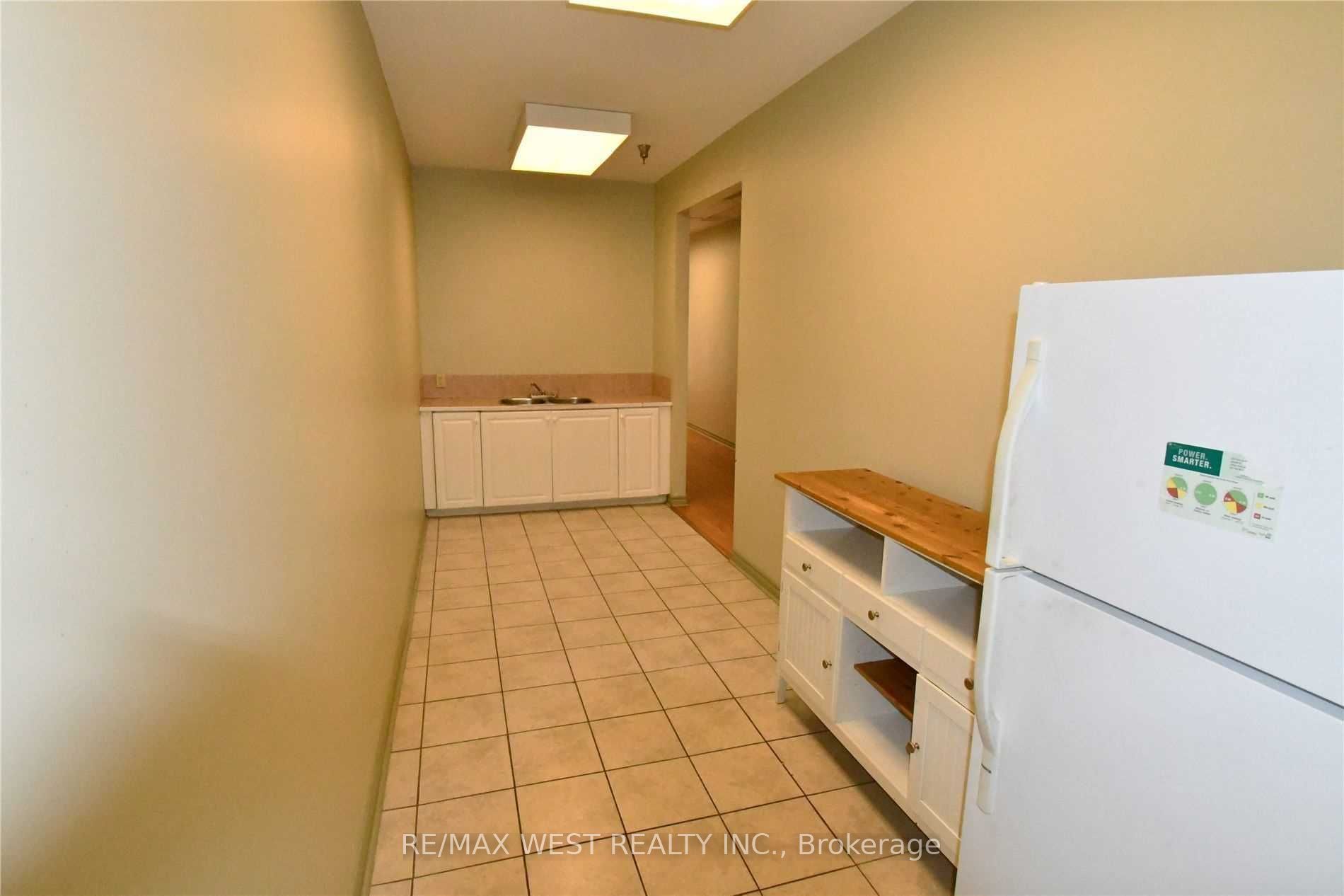 Listing W5890867 - Large Photo # 12