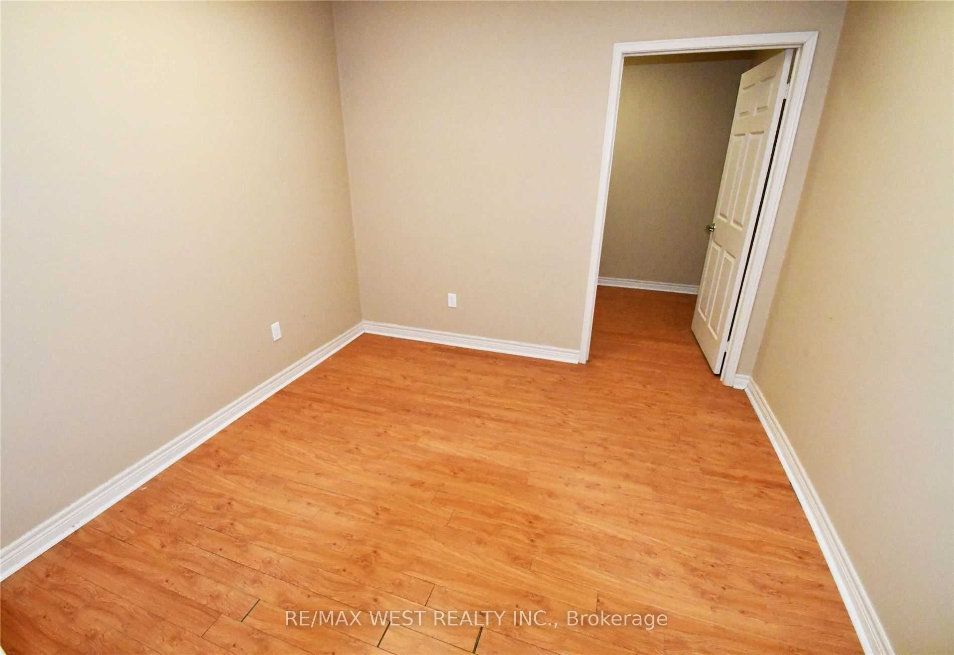 Listing W5890867 - Large Photo # 11