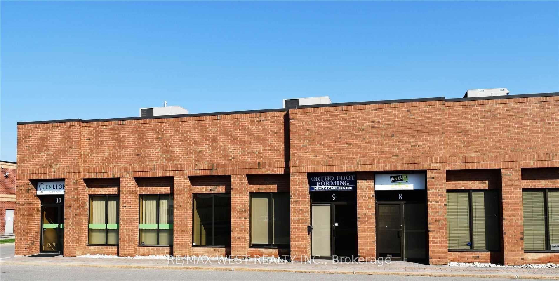 Listing W5890867 - Large Photo # 1