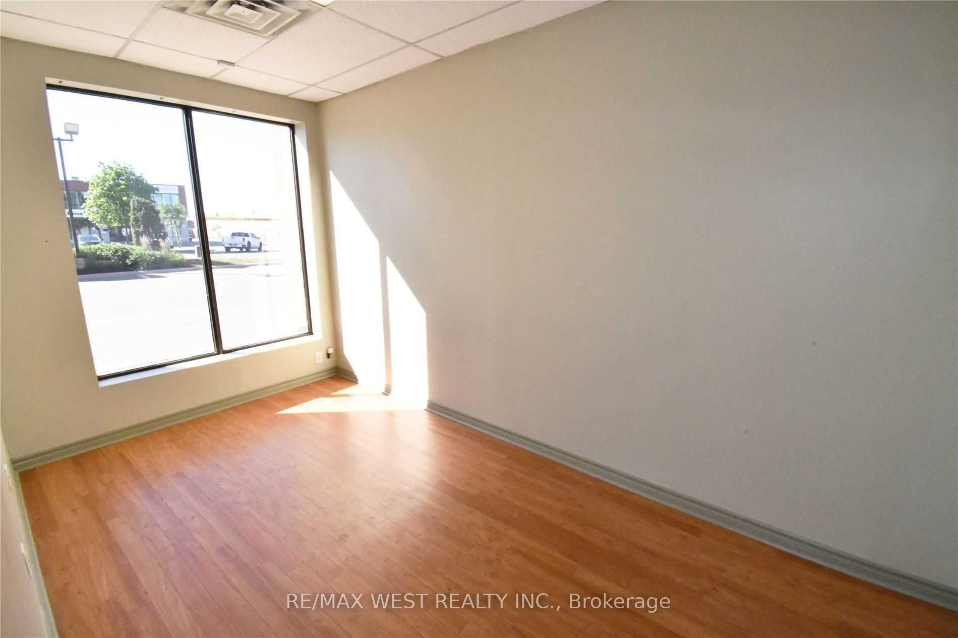 Listing W5890867 - Large Photo # 4