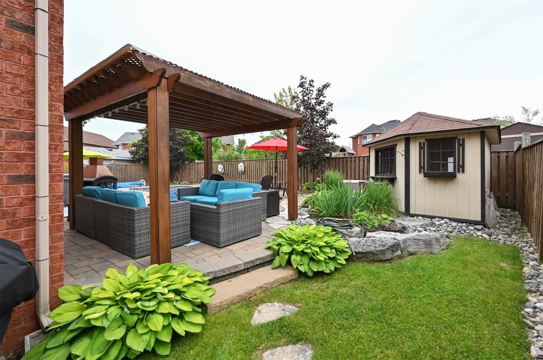 39 Terrastone Crt