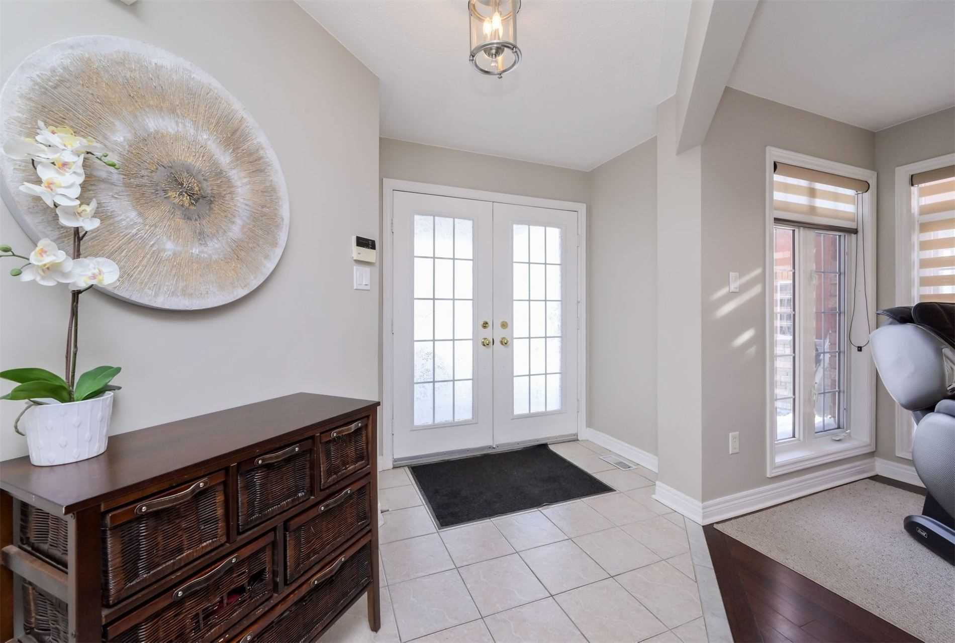 39 Terrastone Crt