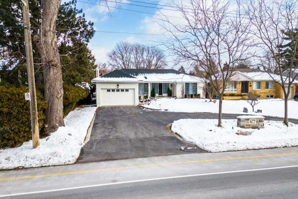 677 King Rd, Burlington