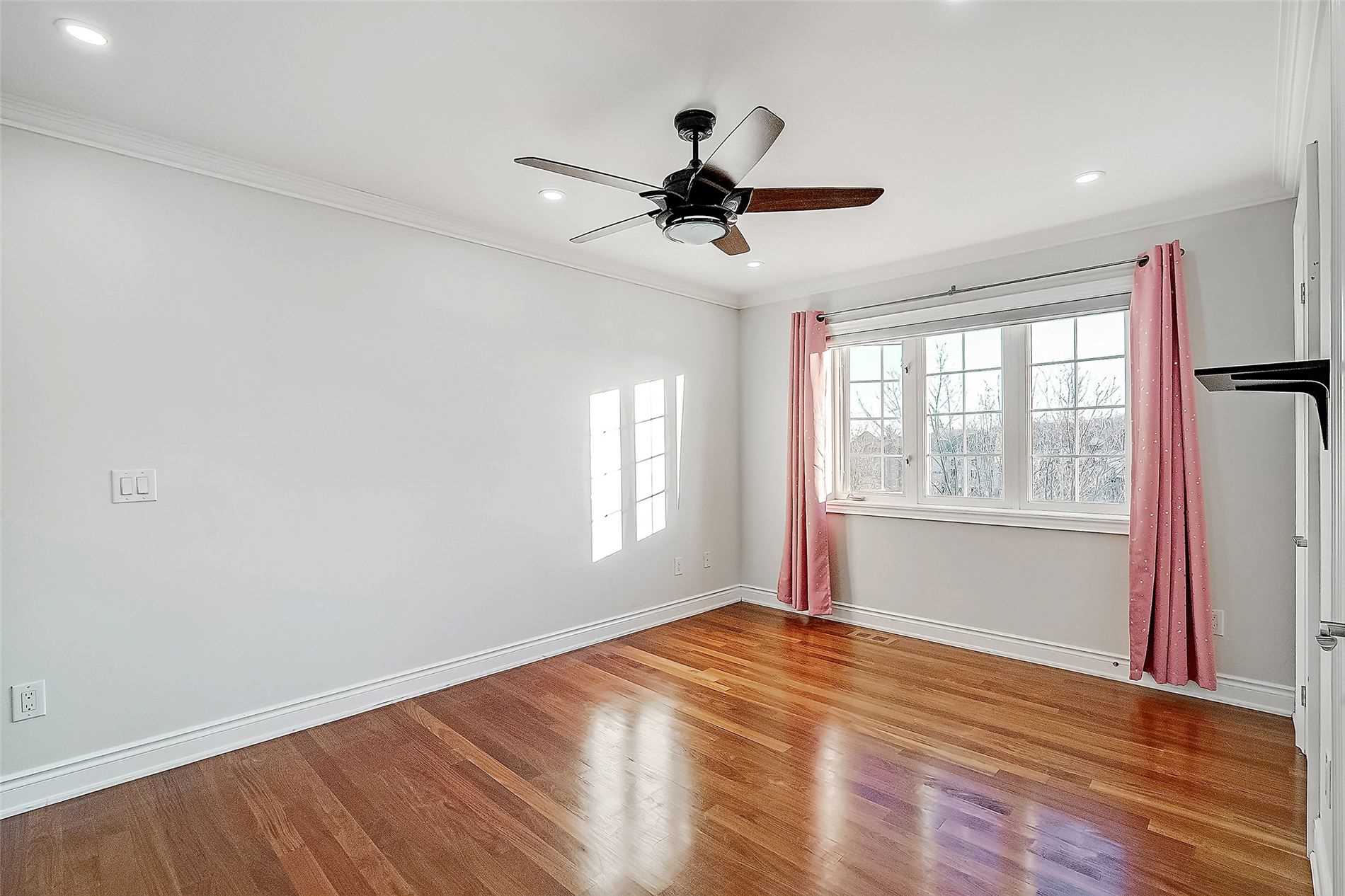 Listing W5891235 - Large Photo # 18