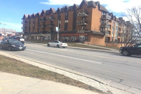 2464 Lakeshore Rd W, Oakville