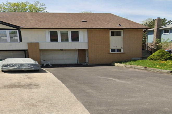 33 Leacrest St, Brampton