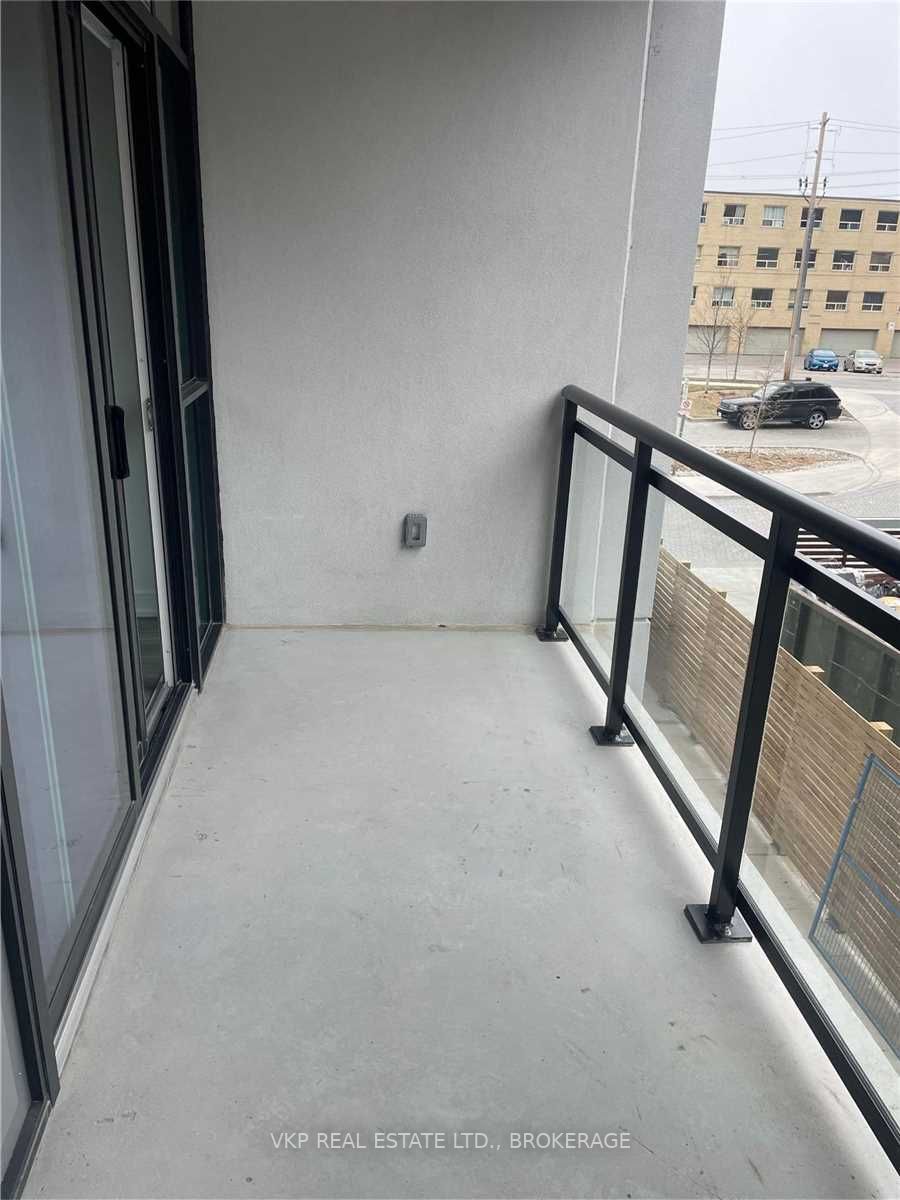 25 Neighbourhood Lane, #205