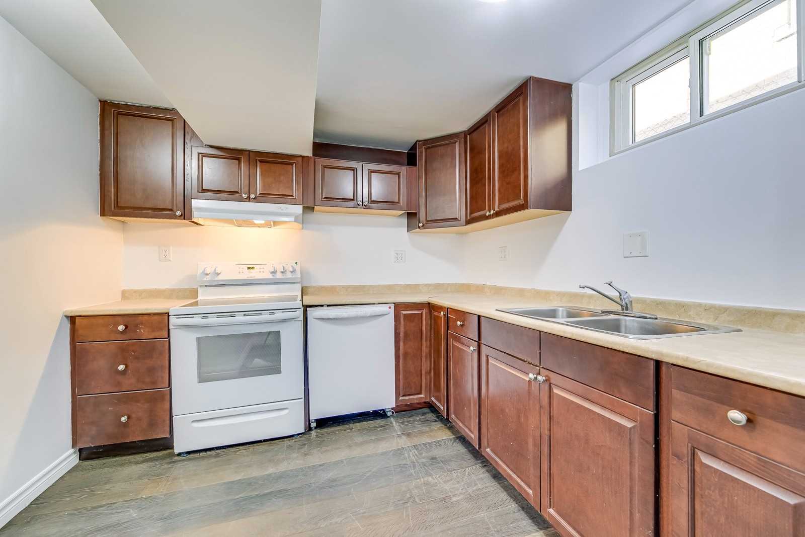 Listing W5892037 - Large Photo # 10