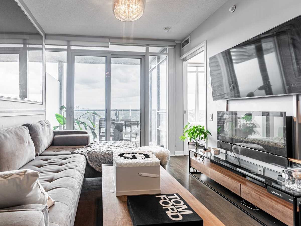 88 Park Lawn Rd, #2212