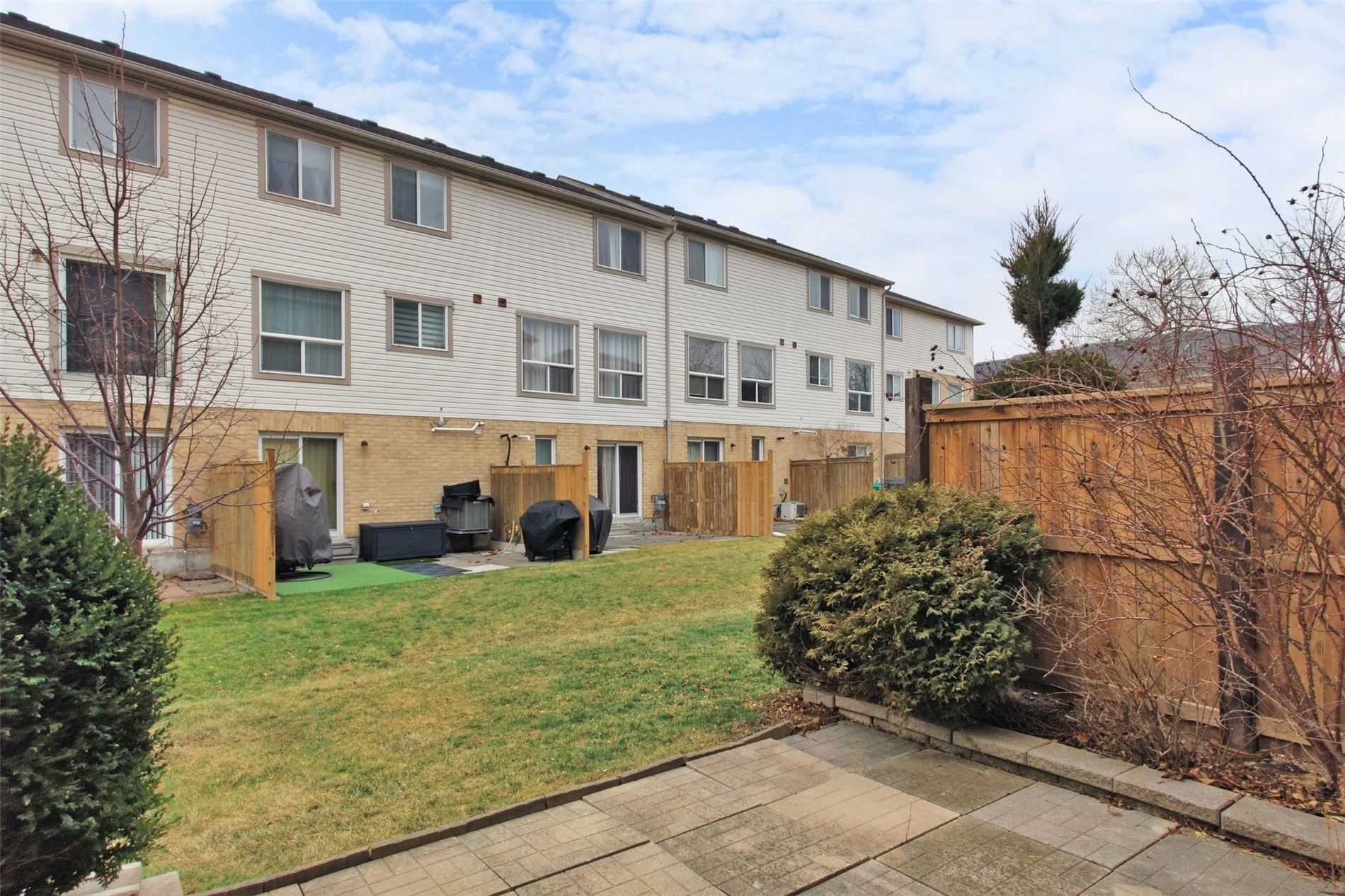 7284 Bellshire Gate, #3