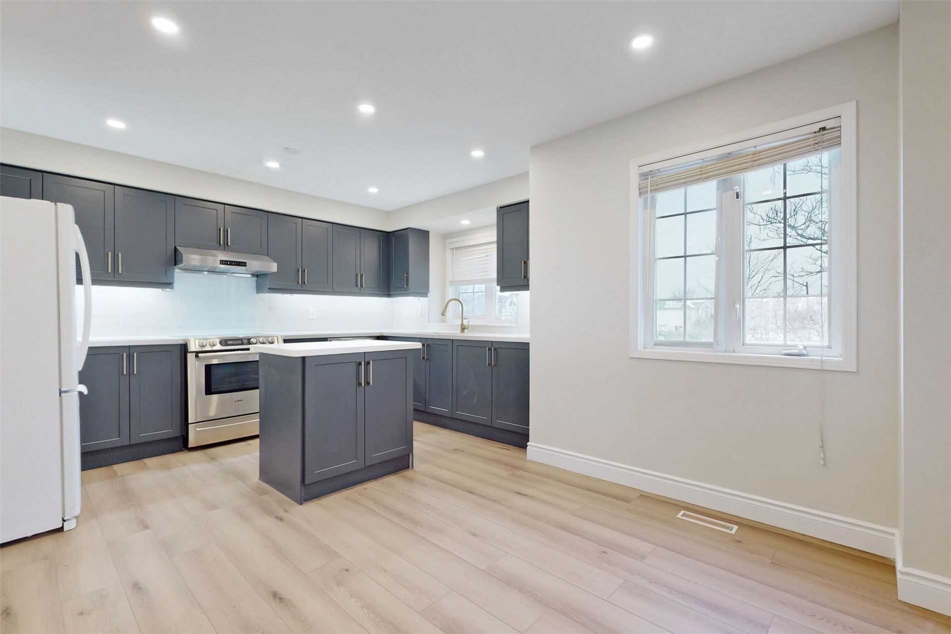 7284 Bellshire Gate, #3