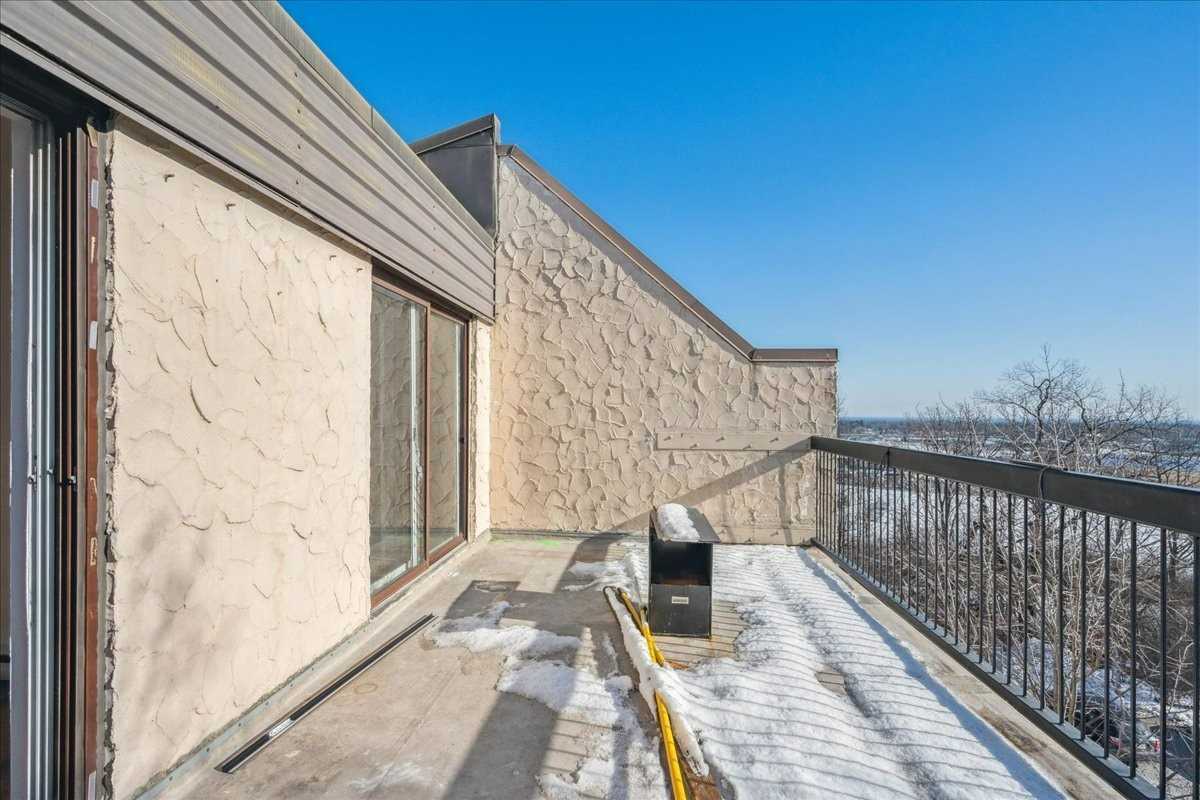 Listing W5892635 - Large Photo # 21