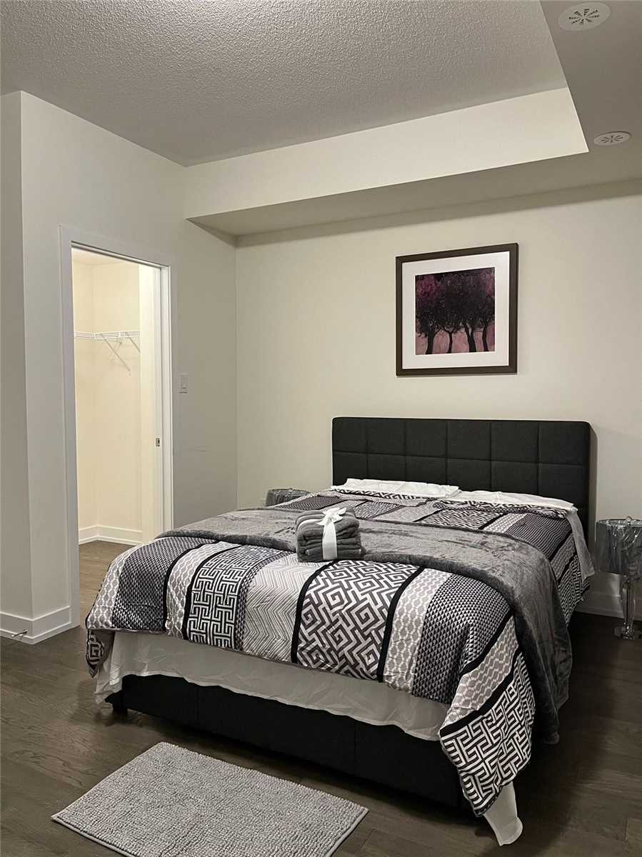 Listing W5893041 - Large Photo # 4