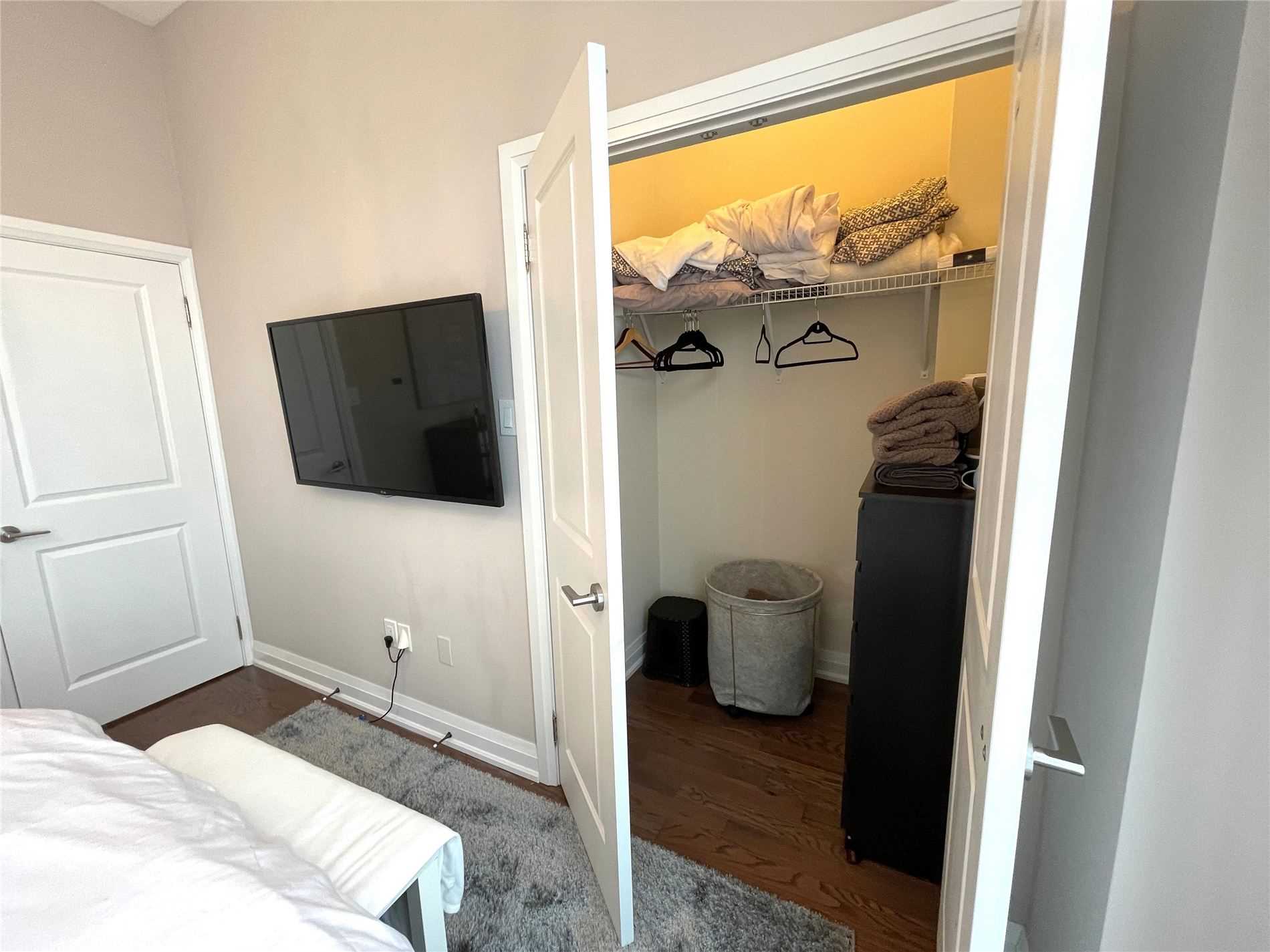 3077 Cawthra Road, #12