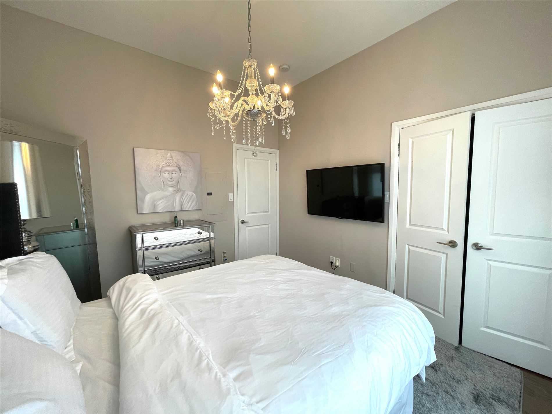 3077 Cawthra Road, #12