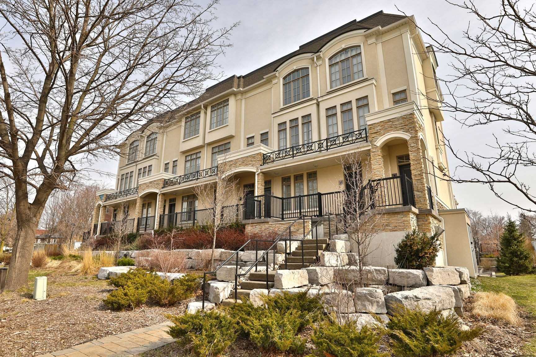 3077 Cawthra Road, #12