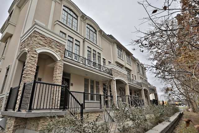 3077 Cawthra Road, #12