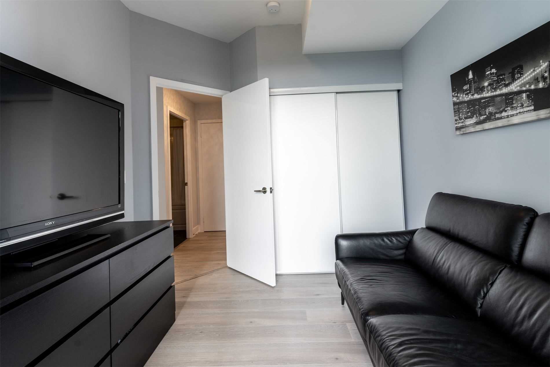 20 Shore Breeze Drive, #2604