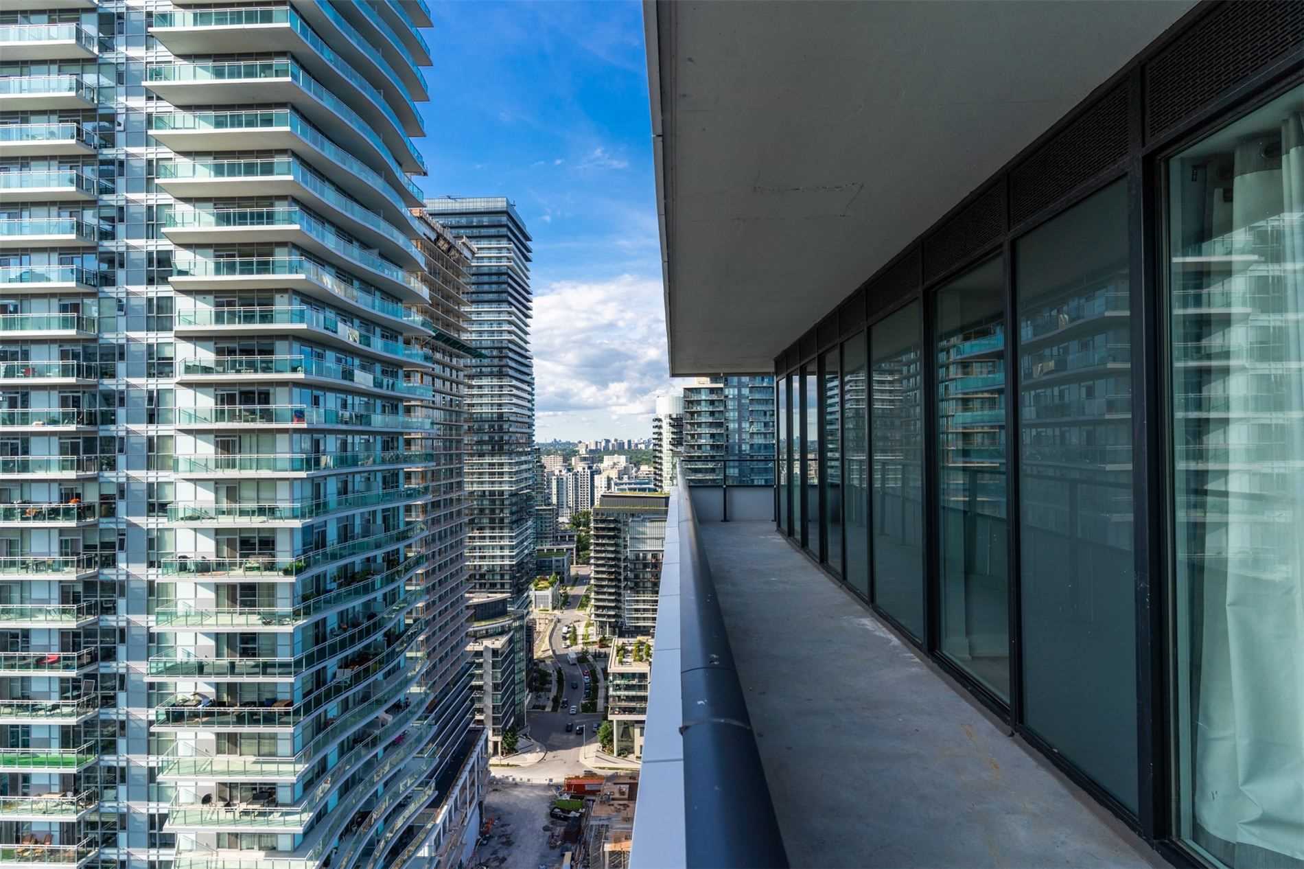 20 Shore Breeze Drive, #2604