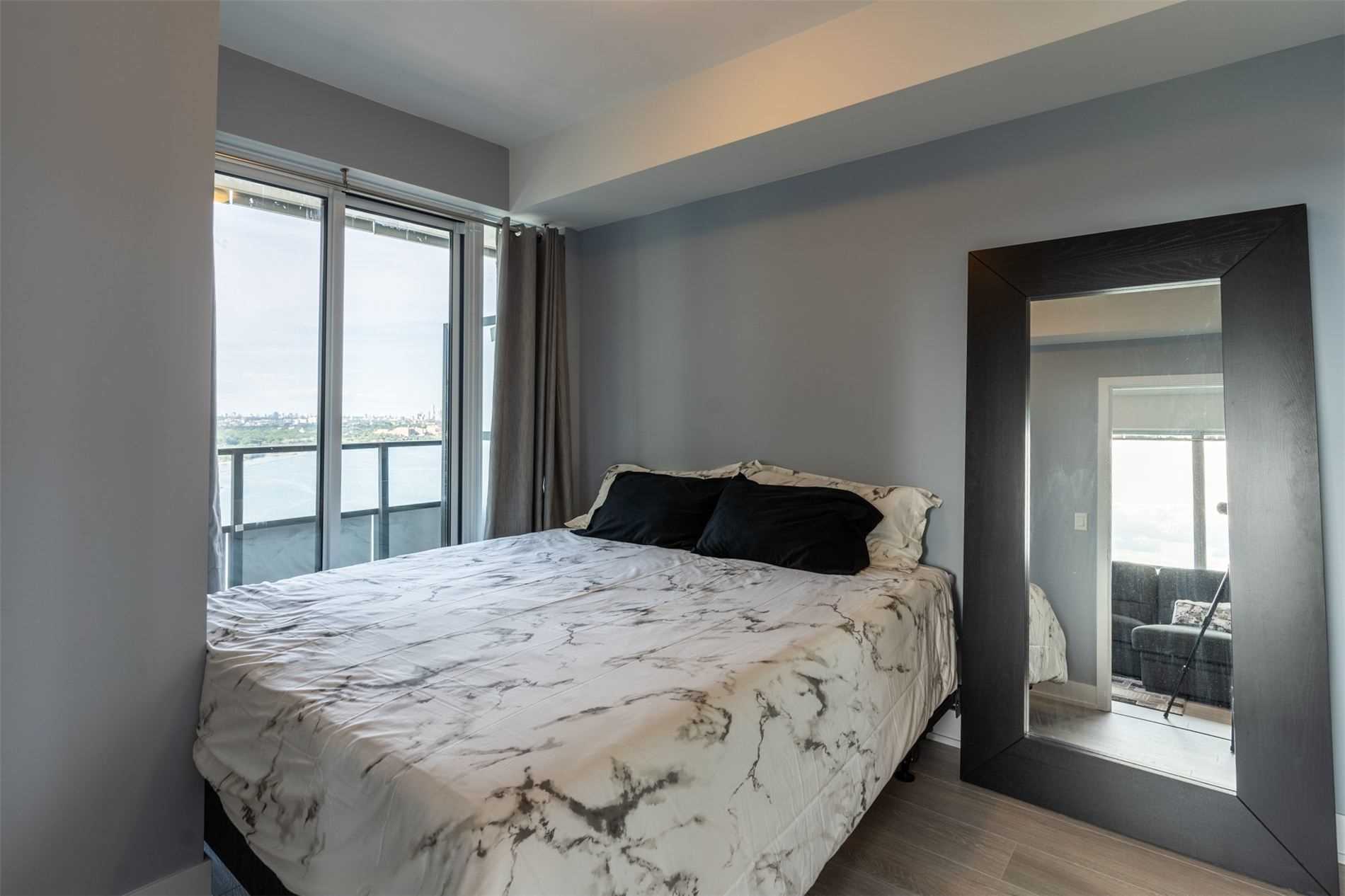 20 Shore Breeze Drive, #2604