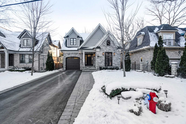 1390 Wilson Ave, Mississauga