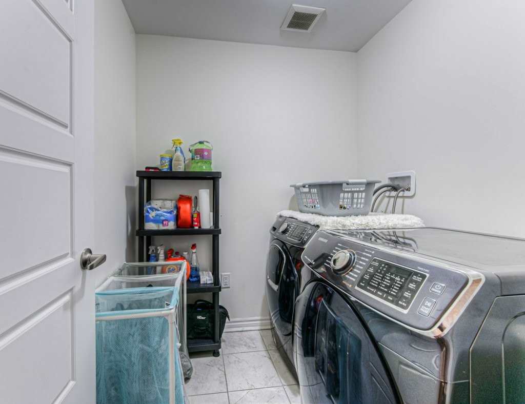 Listing W5893805 - Large Photo # 22