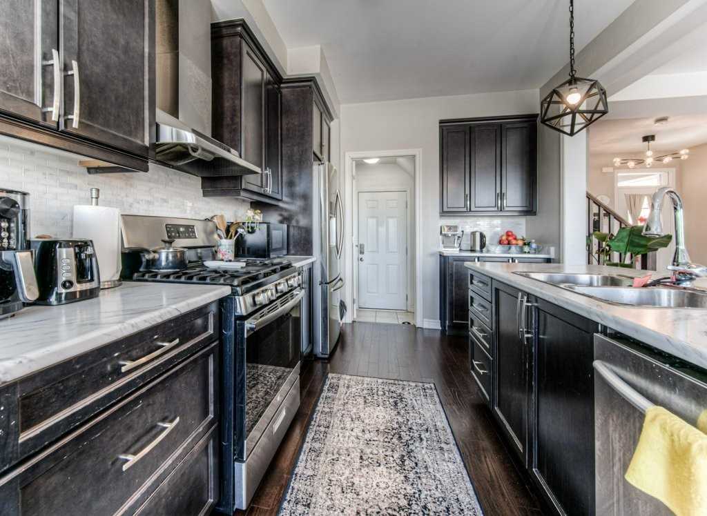 Listing W5893805 - Large Photo # 16