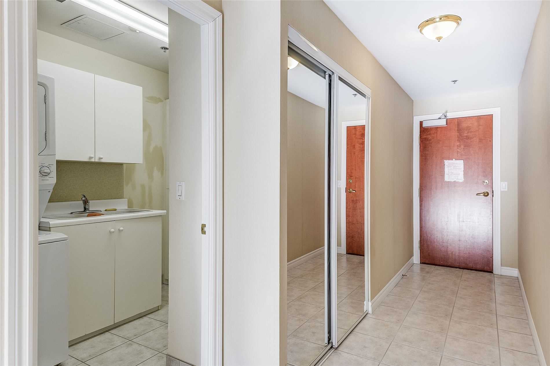 Listing W5894067 - Large Photo # 3
