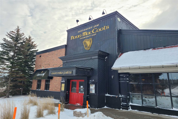 4th Avenue 75, Orangeville