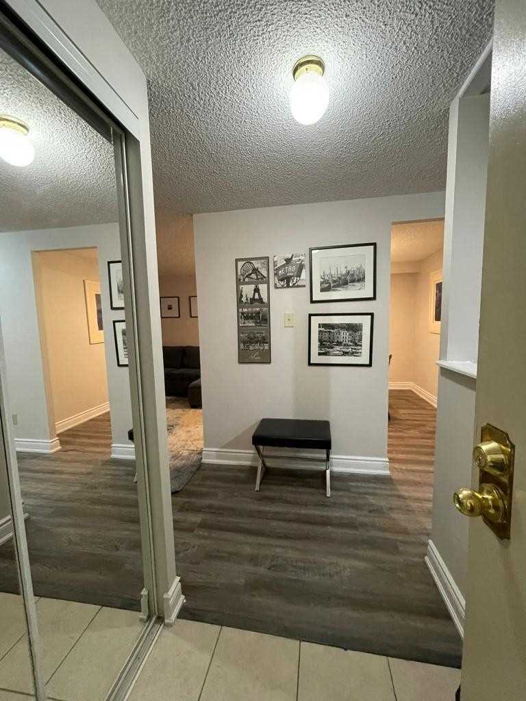 Listing W5895029 - Large Photo # 6