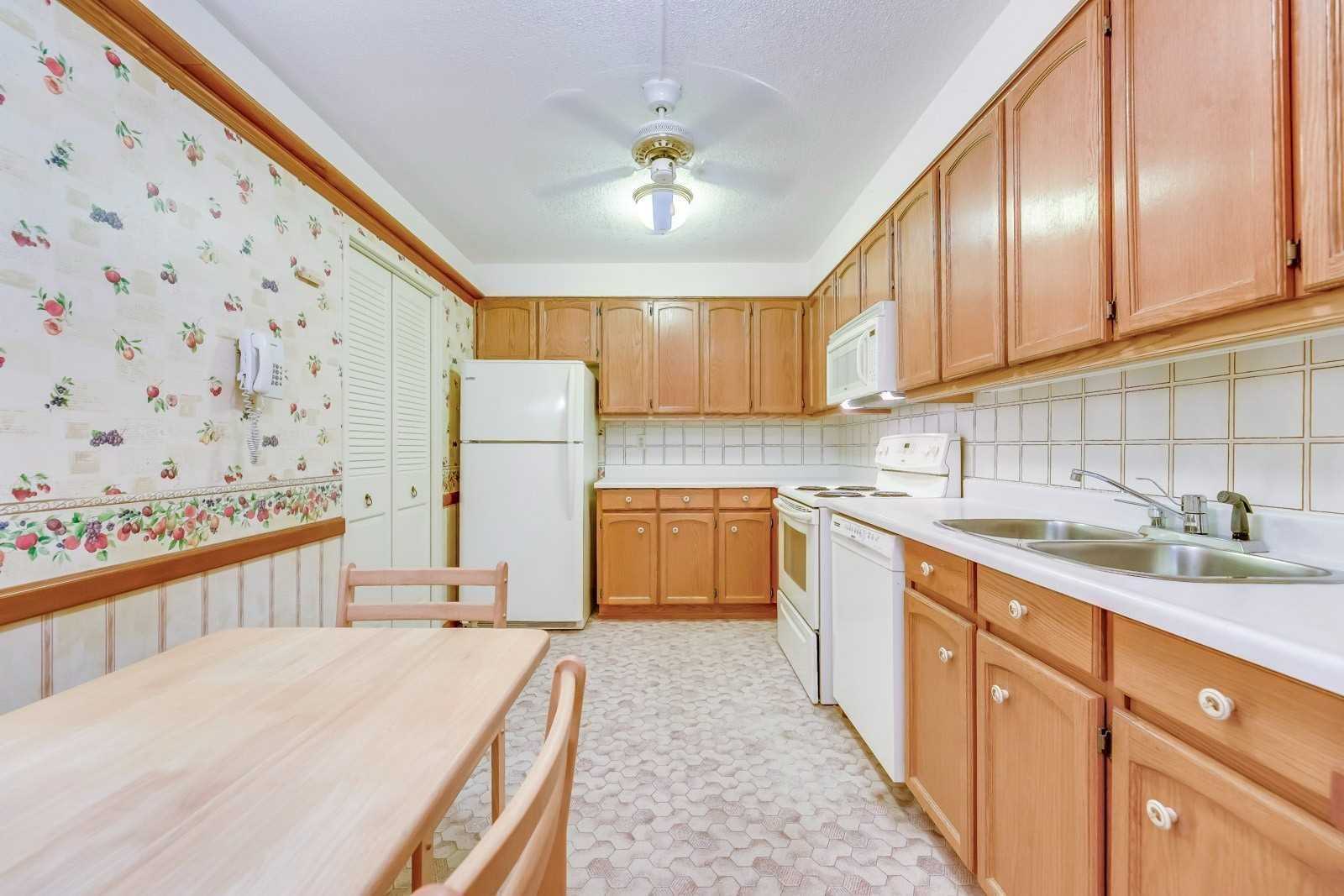Listing W5895091 - Large Photo # 7