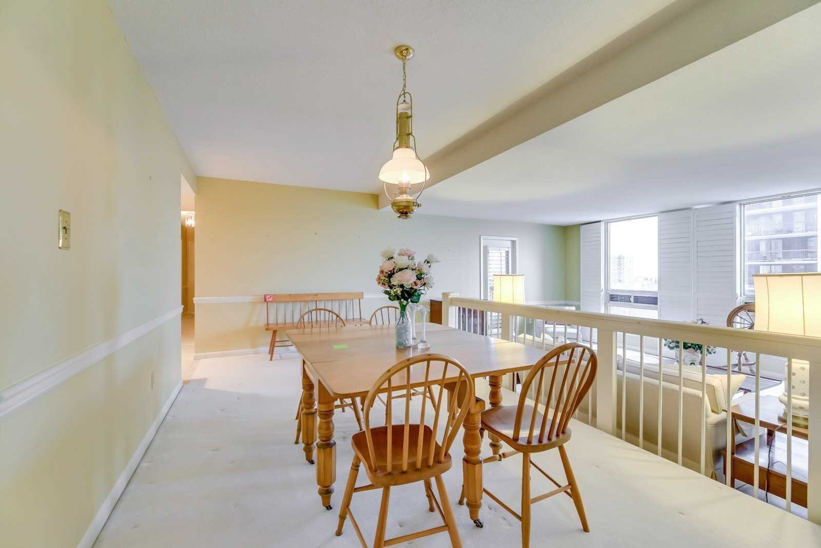 Listing W5895091 - Large Photo # 11