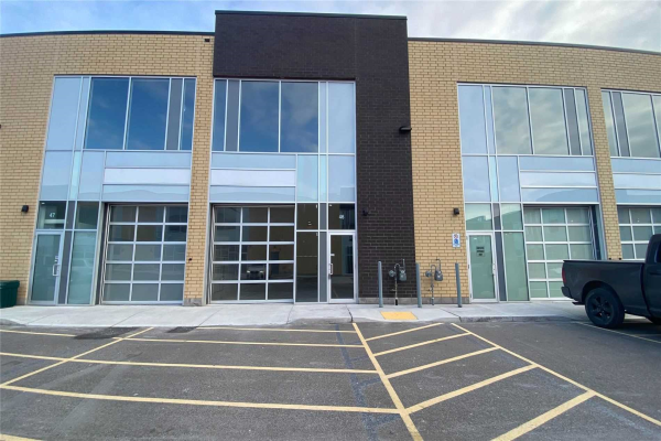1160 King Rd, Burlington