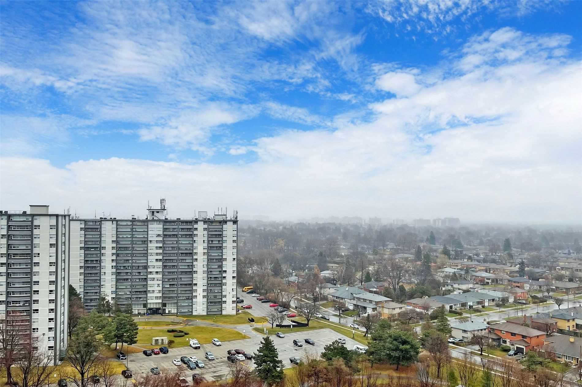 11 Wincott Dr, #1806