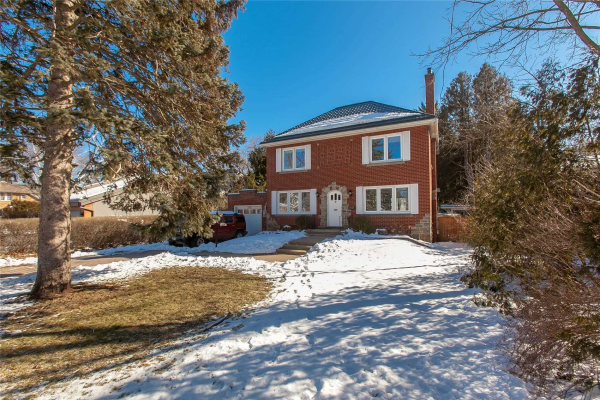 334 North Shore Blvd W, Burlington