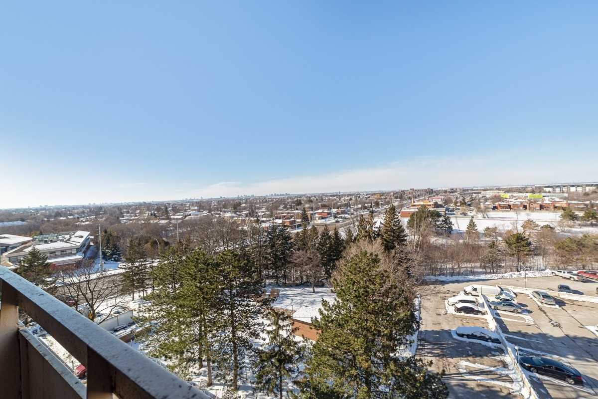 3533 Derry Rd E, #801