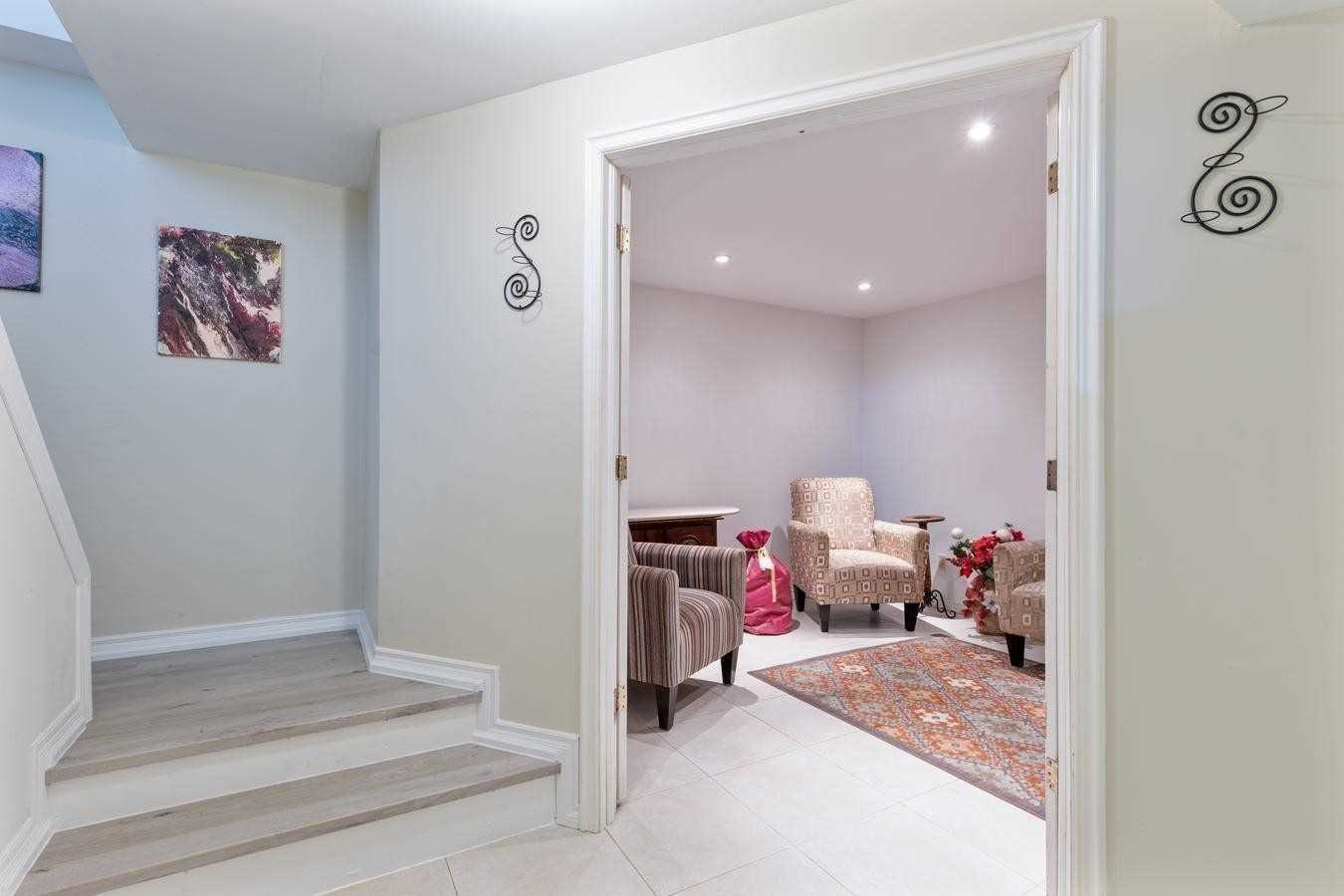 Listing W5895429 - Large Photo # 25