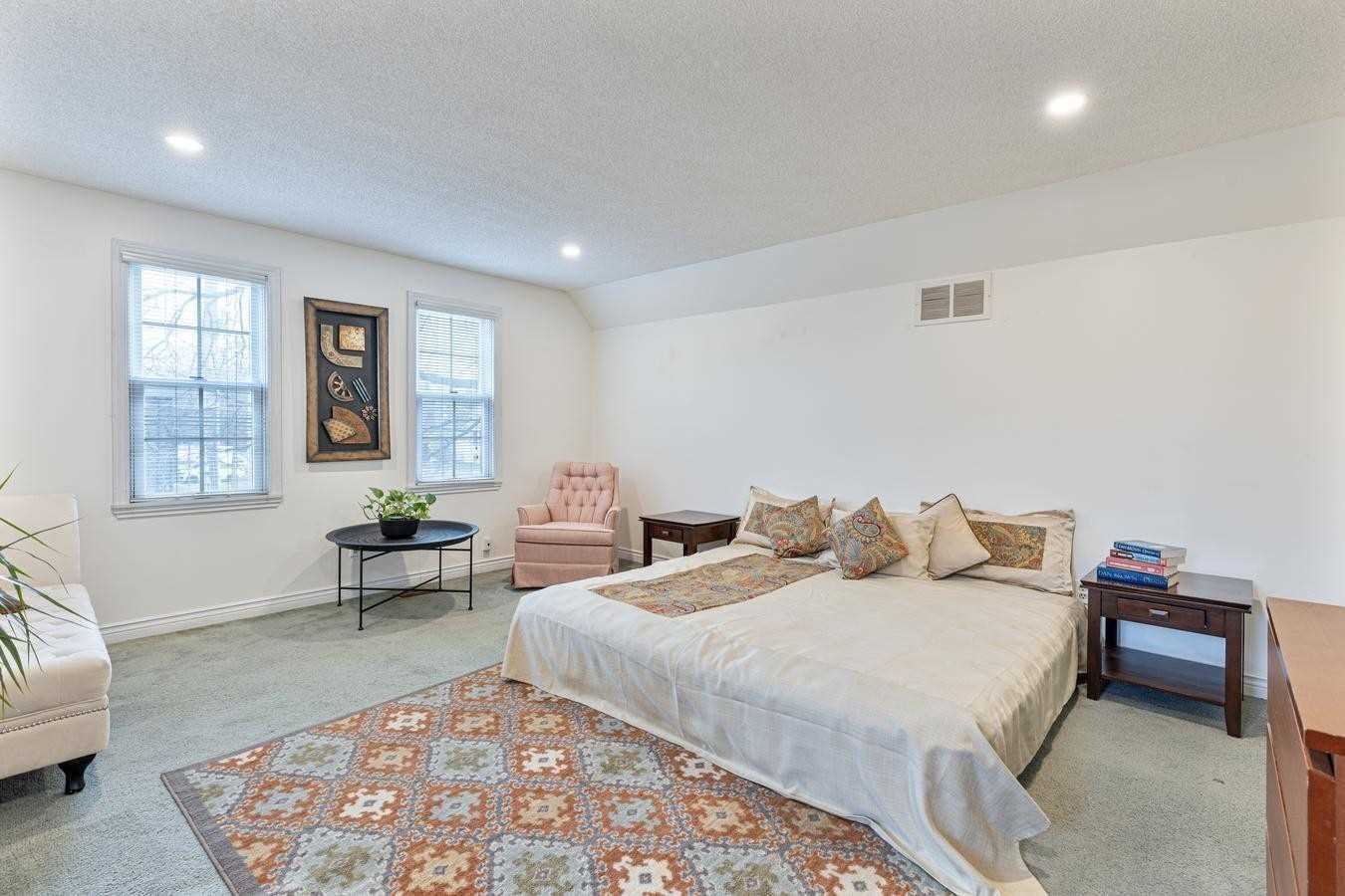 Listing W5895429 - Large Photo # 16