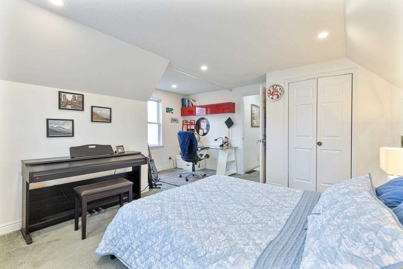 Listing W5895429 - Large Photo # 20