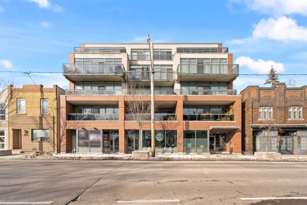 588 Annette St, Toronto