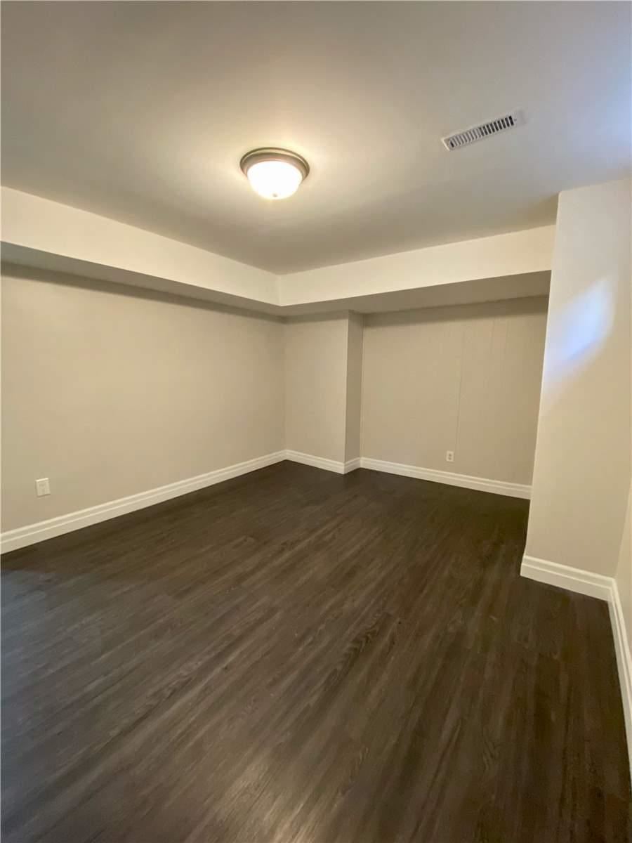 Listing W5895533 - Large Photo # 26