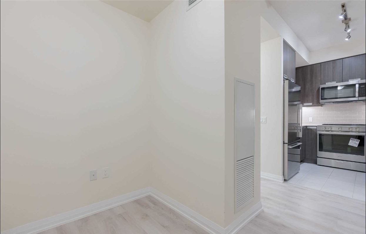 35 Watergarden Dr, #2013
