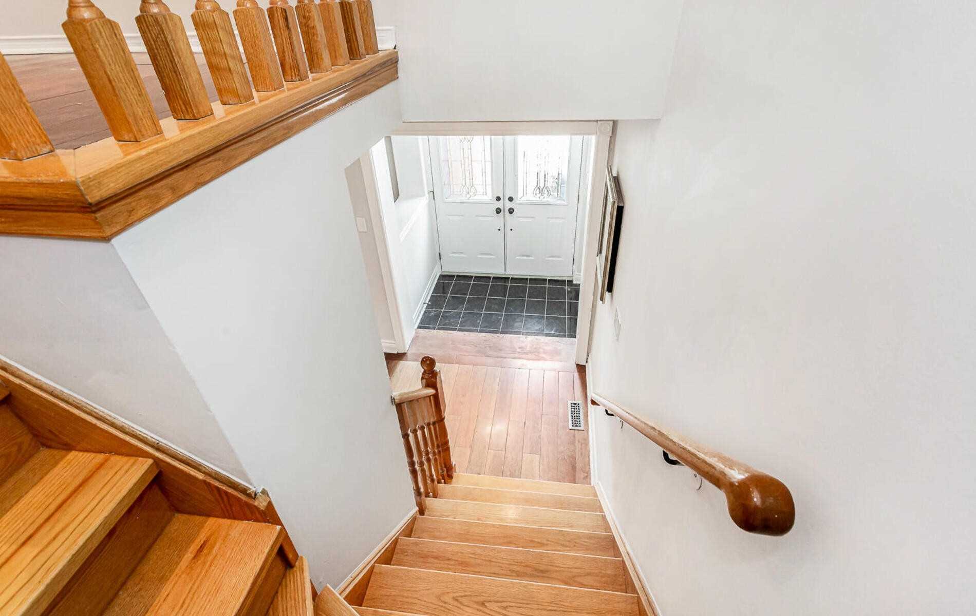 Listing W5896597 - Large Photo # 16