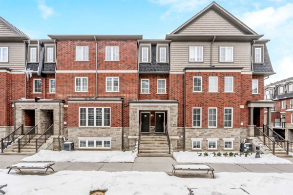 445 Ontario St S, Milton