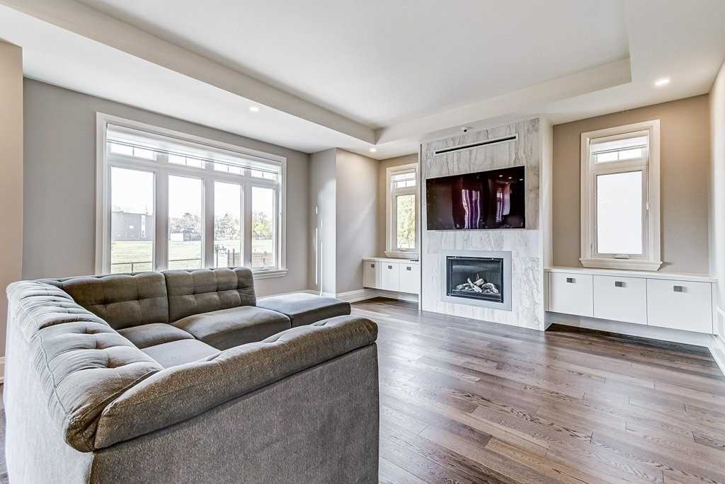 Listing W5896801 - Large Photo # 16