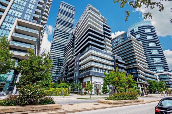 110 Marine Parade Dr, Toronto